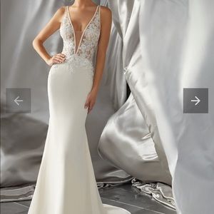 Morilee Wedding dress STYLE #6870 sample dress